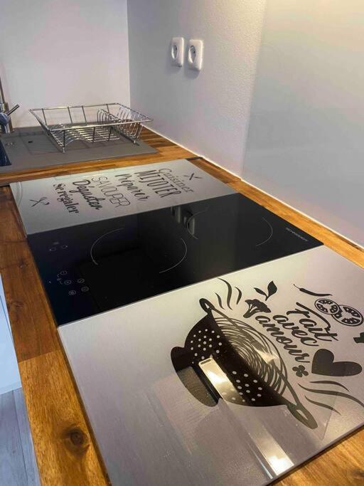 Super Appartement Refait A Neuf. Vue A Couper Le Souffle Le Gosier  Buitenkant foto